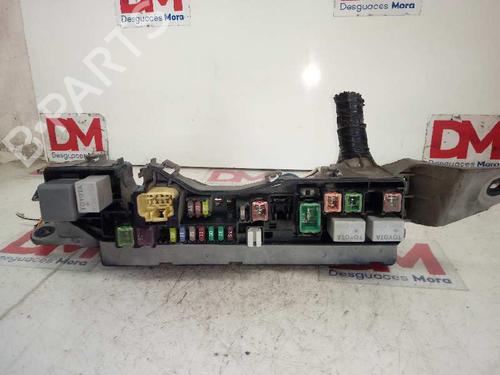 Used Fuse box TOYOTA AVENSIS Saloon (_T25_) 2.0 D-4D (CDT250_, CDT250R) (116 hp) 12645074