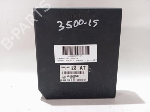 Fuse box RENAULT SCÉNIC III (JZ0/1_)  | BP28671588E1