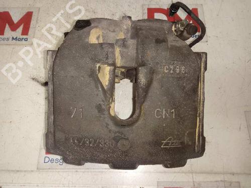 Used Right front brake caliper MERCEDES-BENZ S-CLASS (W220) S 500 (220.075, 220.175, 220.875) (306 hp) 12652986
