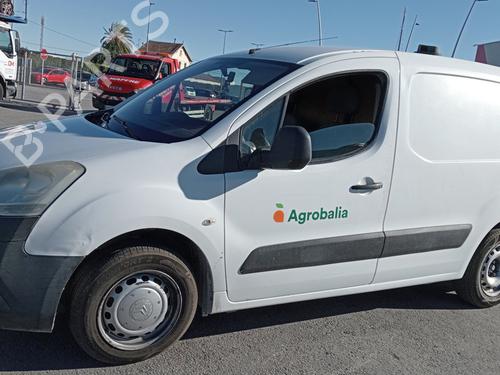Høyre foran utvendig håndtak PEUGEOT PARTNER Tepee  | BP21026655C129 