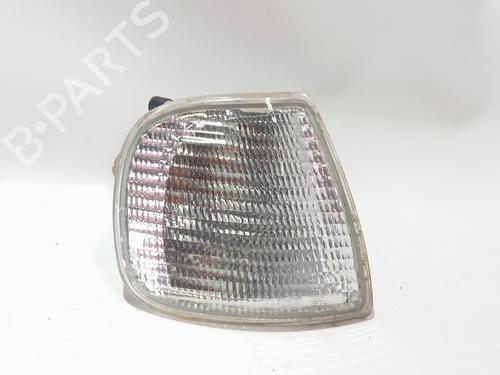 Used Right front indicator SEAT CORDOBA (6K1, 6K2) 1.9 SDI (68 hp) 32289368