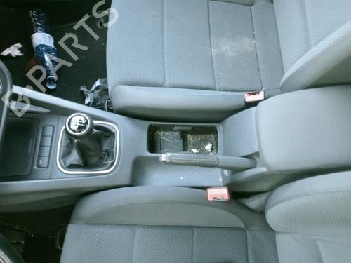 Shift knob VW GOLF V (1K1)  | BP27397560I34 