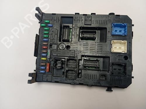 Zekeringkast PEUGEOT PARTNER Box Body/MPV [2008-2025]  21094185
