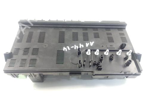 Fuse box LAND ROVER RANGE ROVER III (L322) 3.0 D 4x4 | BP17999774E1 