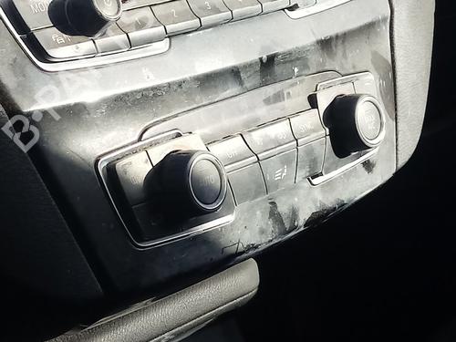 Used Climate control BMW X1 (F48) sDrive 18 d (150 hp) 12676214