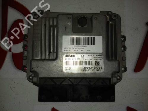 Used Engine control unit (ECU) KIA CEE'D Hatchback (ED) [2006-2012]  12641819