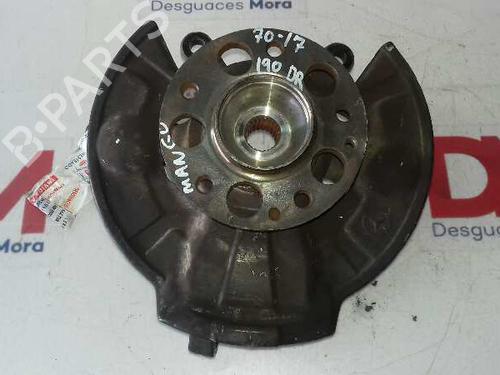 Used Left front steering knuckle MERCEDES-BENZ A-CLASS (W168) A 190 (168.032, 168.132) (125 hp) 12638797