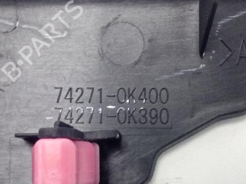 Interrupteur de vitre arrière droite TOYOTA HILUX VIII Pickup (_N1_) 2.4 D (GUN112_, GUN122_, GUN135_, GUN120_, GUN135R,... | BP30747971I28