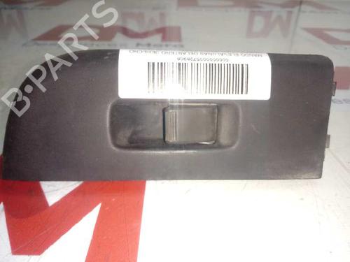 Used Right front window switch HONDA LOGO (GA) 1.3 (GA3) (65 hp) 30371445