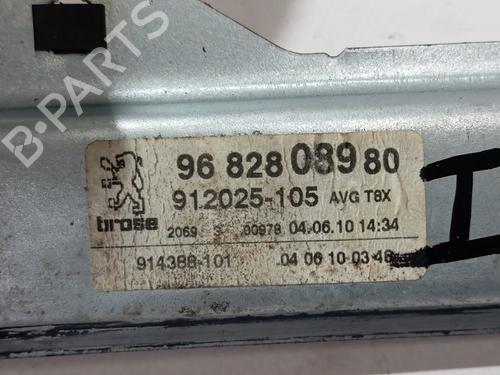 Front left window mechanism PEUGEOT 5008 (0U_, 0E_) 1.6 HDi | BP29338245C22 