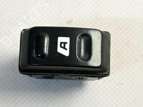 Used Left front window switch CITROËN XSARA PICASSO (N68) [1999-2012]  30373081