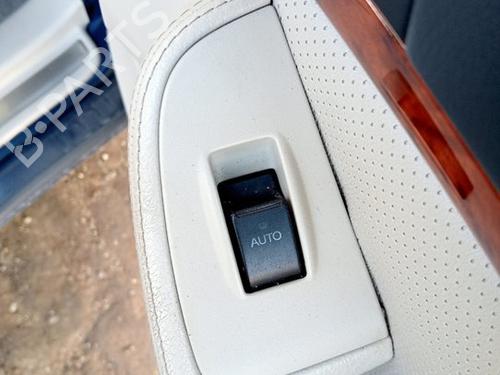 Used Right front window switch TOYOTA AVENSIS (_T25_) 2.0 VVT-i (AZT250_, AZT250R) (147 hp) 30373271