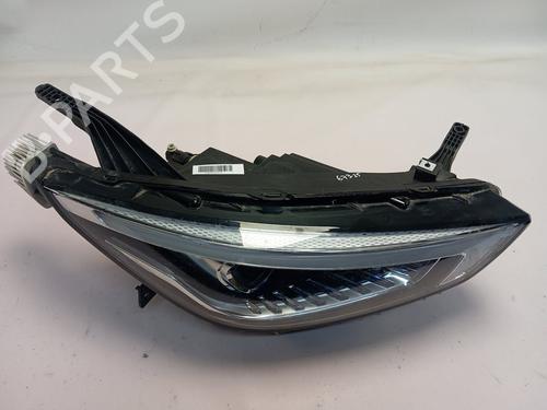 Used Right headlight MG MG ZS SUV (AZS1) [2017-2026]  30913950