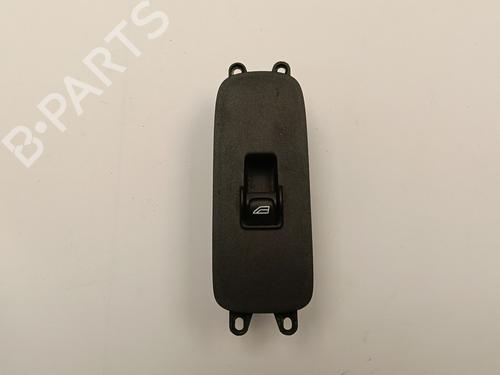 Used Right front window switch Right front window switch VOLVO S40 II (544) 1.6 D (110 hp) 33320052 33320052