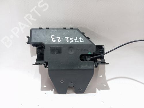 tailgate-lock-bmw-1-e87-2003-2004-2005-2006-2007-2008-2009-2010-2011-2012-2013-37417498 main image