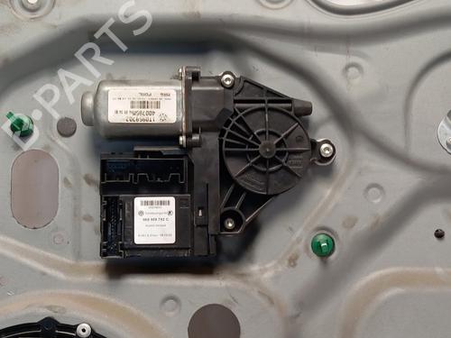 Rudehejsemekanisme Højre foran VW CADDY III Box Body/MPV (2KA, 2KH, 2CA, 2CH) | BP30914180C23