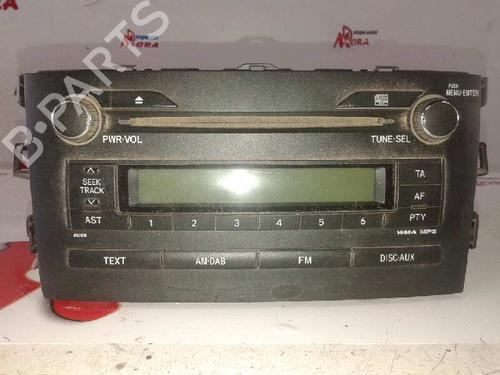 Used Radio TOYOTA AURIS (_E15_) [2006-2012]  13254346