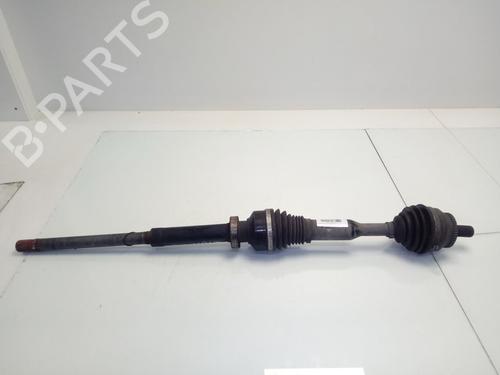 Used Right front driveshaft VOLVO XC90 I (275) D5 AWD (185 hp) 13646046