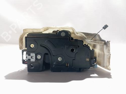 front-left-lock-vw-golf-v-1k1-2003-2004-2005-2006-2007-2008-2009-2010-36665240 main image