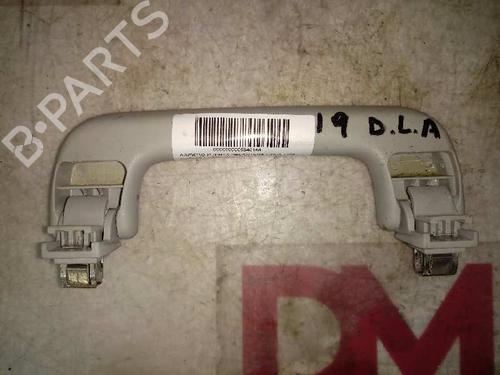 Used Front left interior door handle Front left interior door handle 16882129 16882129