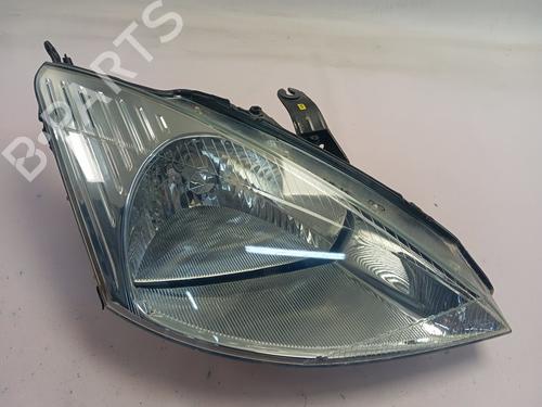 Used Right headlight FORD FOCUS I Saloon (DFW) 1.6 16V (100 hp) 30374340