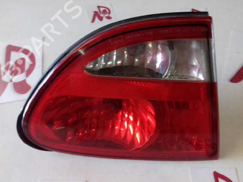 Używane Lampa tylna klapy bagażnika lewa CHEVROLET ALERO [1999-2004]  14127822