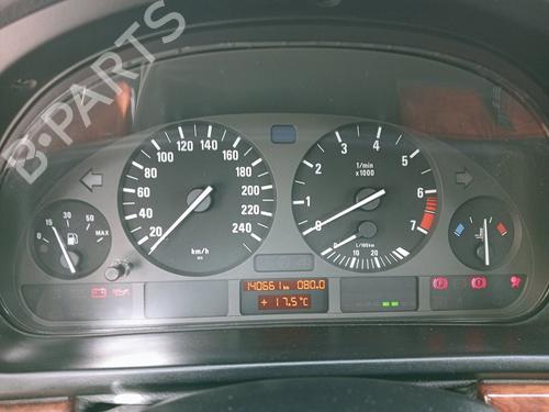 Instrument cluster BMW 5 (E39) 520 i | BP24317769C47