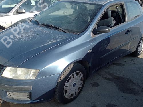 Used Parts FIAT STILO (192_)  1.4 16V (192AXH1B, 192BXH1B)  2629291