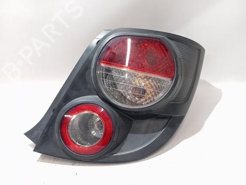 Used Right taillight CHEVROLET AVEO Hatchback (T300) 1.3 D (95 hp) 28520717
