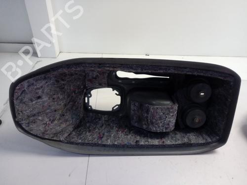 Middle console CHRYSLER VOYAGER IV (RG, RS) 2.5 CRD | BP16690394I22 