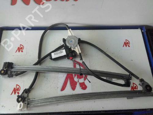 Used Front right window mechanism CHRYSLER VOYAGER / GRAND VOYAGER III (GS_, NS_) 2.0 i (133 hp) 30369270