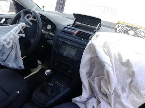 Electronic module SKODA OCTAVIA II (1Z3) 1.9 TDI | BP12833578M83