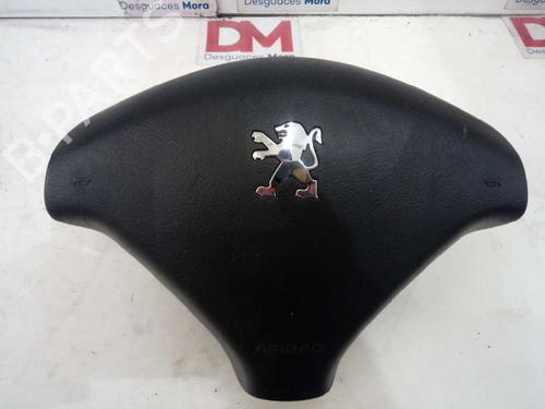 Used Driver airbag PEUGEOT 307 Break (3E) 1.6 HDi 110 (109 hp) 16115047