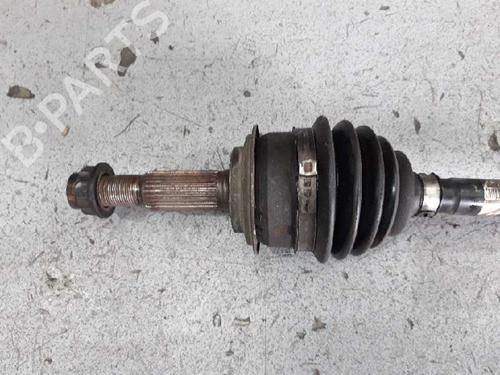 Left front driveshaft TOYOTA YARIS (_P13_) 1.5 Hybrid (NHP130_, NHP130) | BP16301858M38 