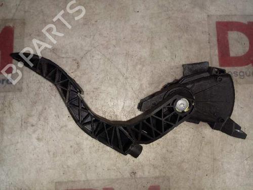 Used Pedal AUDI A4 B7 (8EC) 2.0 TDI 16V (140 hp) 12838181