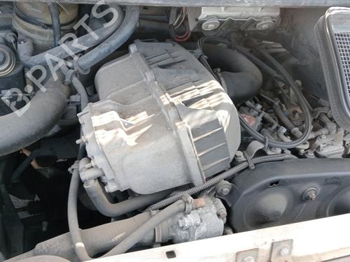 Left headlight RENAULT TRAFIC Van (T_, P_, V_) 2.1 D | BP13658171C28