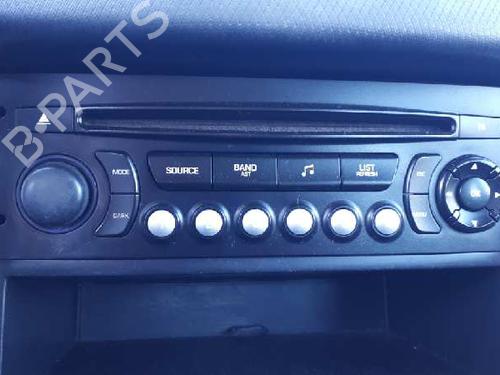 Used Radio Radio 13571054 13571054
