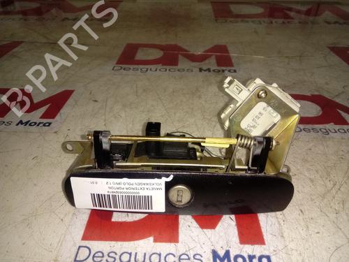Used Tailgate handle VW POLO (9N_, 9A_) 1.4 TDI (75 hp) 12841657