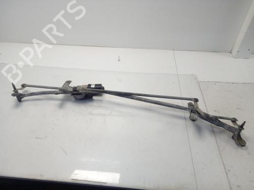Used Front wiper motor MERCEDES-BENZ VIANO (W639) CDI 2.2 (639.811, 639.813, 639.815, 639.711, 639.713) (136 hp) 13645150