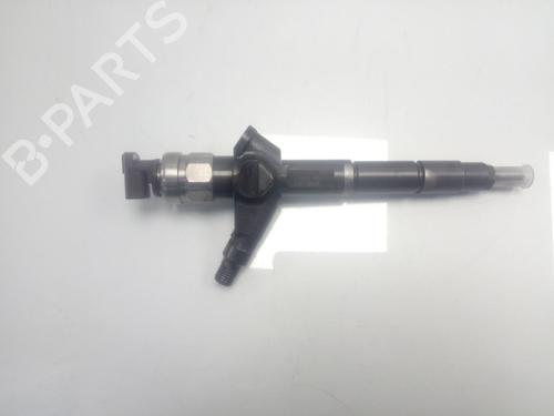 Used Injector NISSAN CABSTAR (F24M, F24W) 28.11 DCI, 32.11 DCI, 35.11 DCI 2.5 (F24M) (110 hp) 17239329