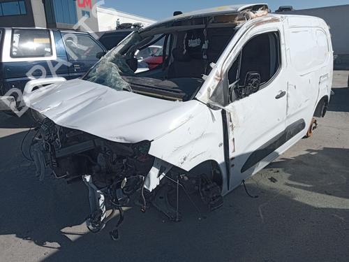 Used Parts FIAT DOBLO Box Body/MPV (510_, 511_) BlueHDi 100 4813779