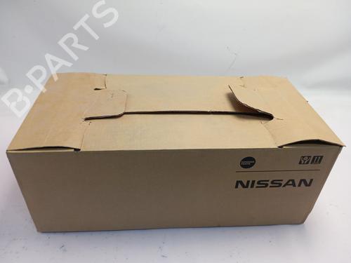 Used Left headlight NISSAN QASHQAI II (J11, J11_) 1.6 DIG-T (163 hp) 32023060