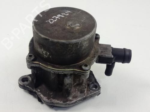 Used Vacuum pump RENAULT KANGOO (KC0/1_) D 65 1.9 (KC0E, KC02, KC0J, KC0N) (64 hp) 18159270