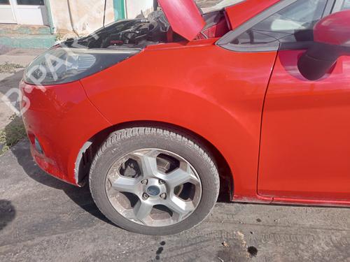 Used Left front fenders FORD FIESTA VI (CB1, CCN) [2008-2017]  15488600
