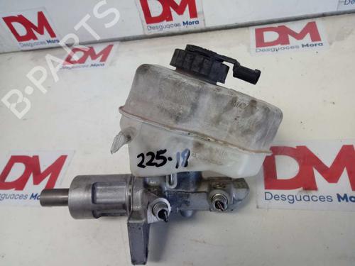 Hovedbremsecylinder BMW 1 (E87) 118 d (143 hp) 12644874