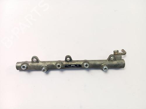 Used Injection rail BMW 3 (E46) 320 d (150 hp) 23228516