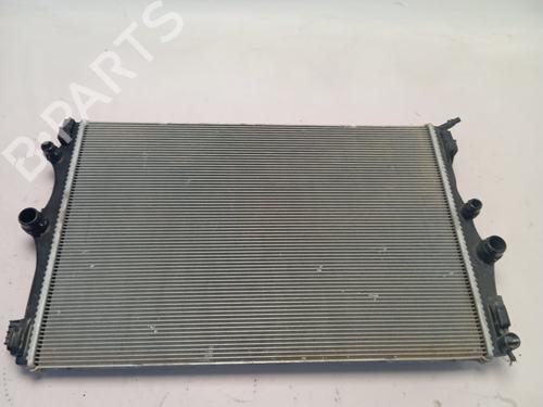 Used Water radiator MERCEDES-BENZ B-CLASS Sports Tourer (W247) B 200 d 4-matic (247.013) (150 hp) 28794696