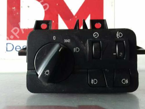Used Headlight switch BMW 3 (E46) 318 i (143 hp) 16437026
