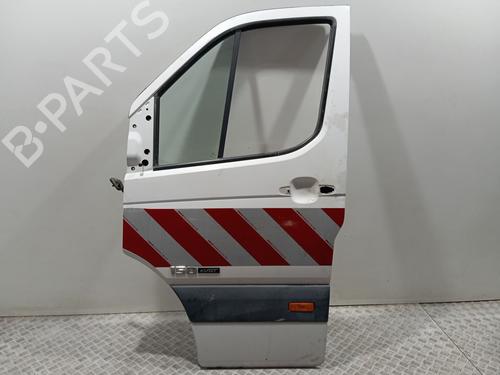 Used Left front door HYUNDAI H350 Van 2.5 CRDI (150 hp) 32424603