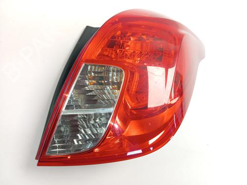 Used Right taillight Right taillight 37150421 37150421